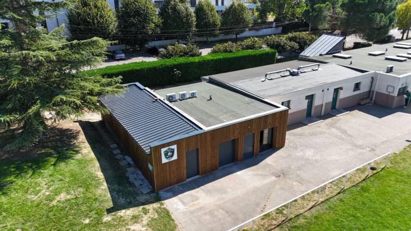 Vue aérienne de l'extension bois